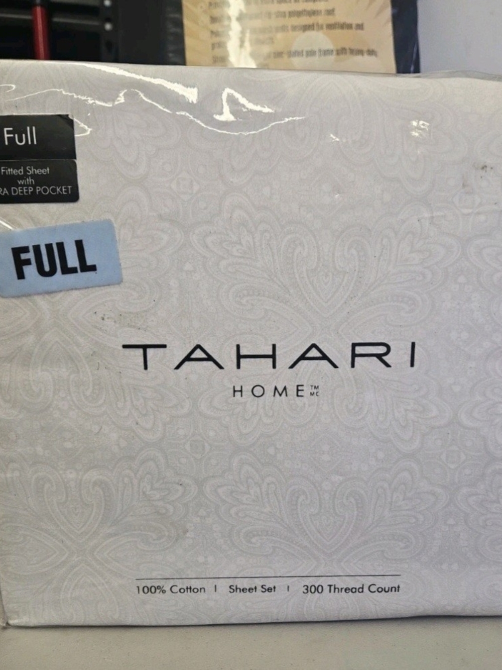 Tahari White Paisley Full Sheet Set